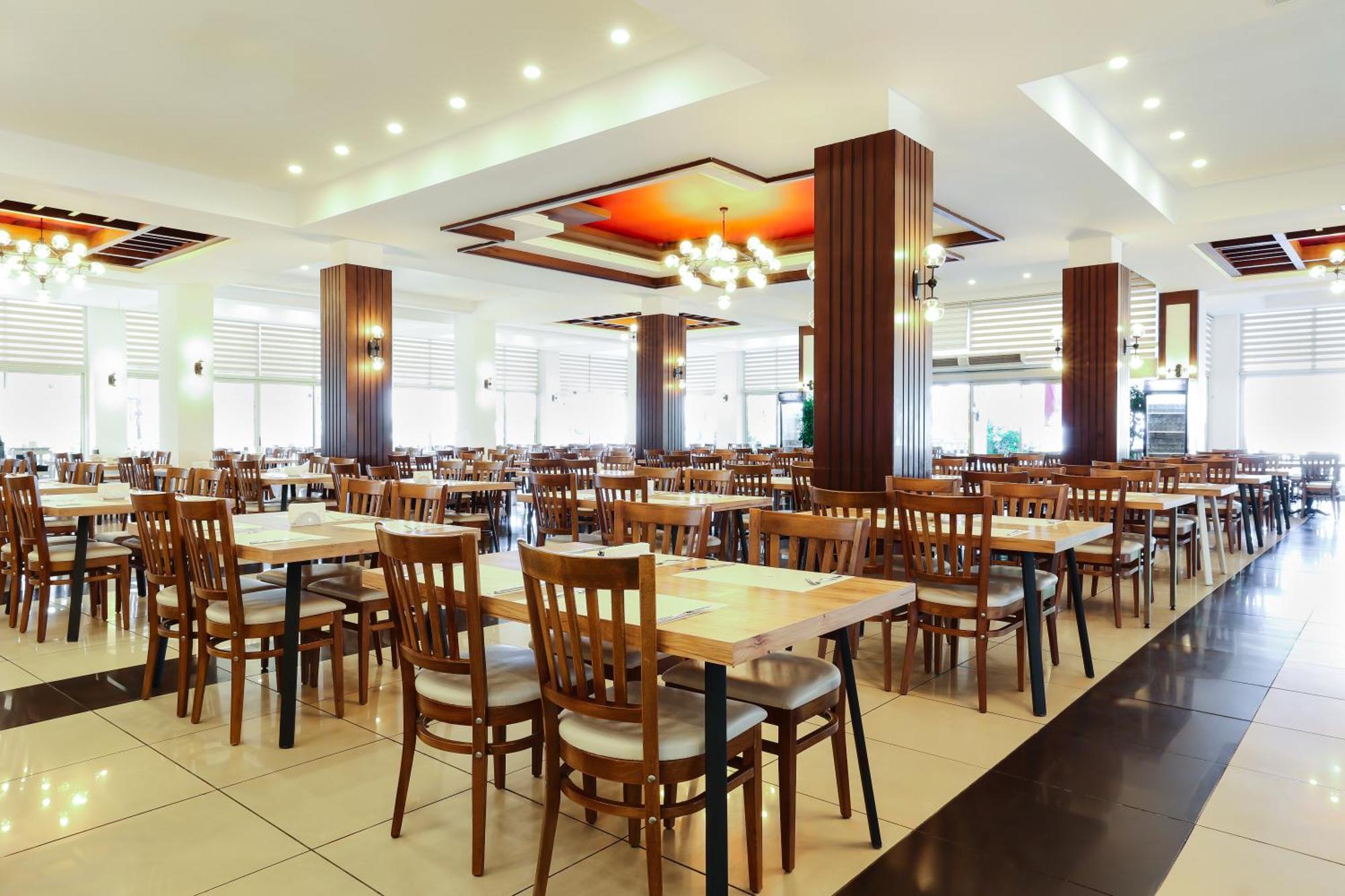 크리스털 아우라 비치 리조트 앤드 스파 케메르 외부 사진